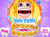 Barbie Isi Pune Aparat Dentar