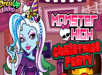 Petrecere de Craciun la Monster High