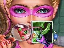 Super Barbie Doctor de Limba
